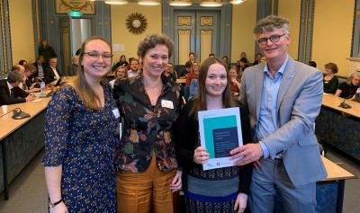 Luistertaal meertalige communicatie